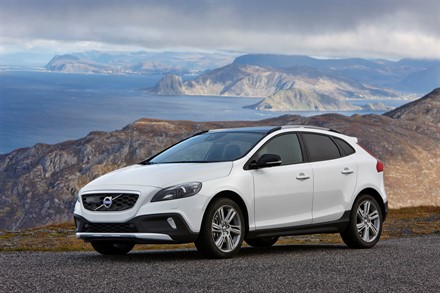 Volvo V40 Cross Country - model year 2016