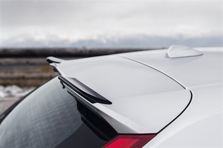 Polestar Parts, Wing Volvo V40 