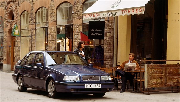 VOLVO 440 (1988-1996)