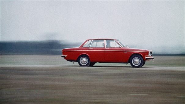 VOLVO 144 (1966-1974)