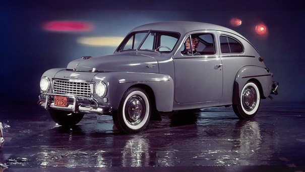 VOLVO PV444 (1946-1958)