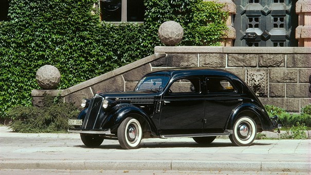 VOLVO PV51-7 (1936-1945)